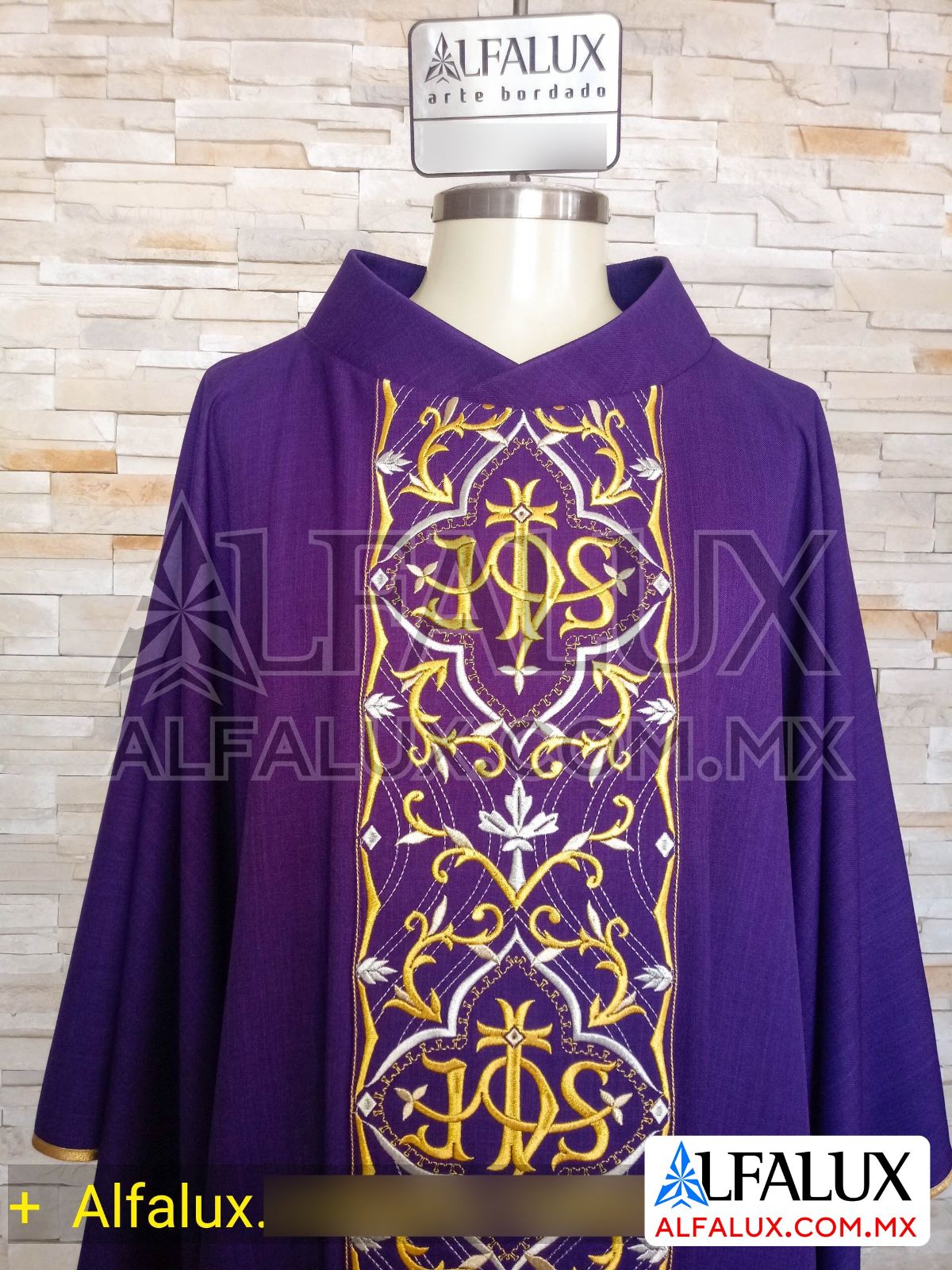 26 REDENTOR JHS Morado Central Focus 23